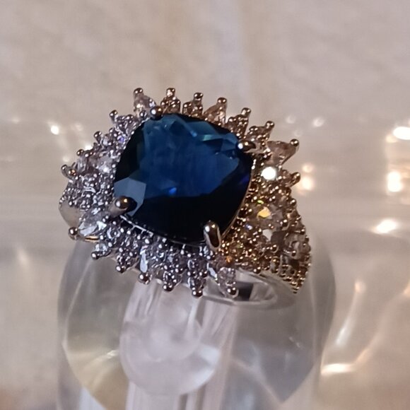 Silver Fashion Blue Tanzanite Halo Statement Ring Size 7 NWOT - Picture 13 of 13